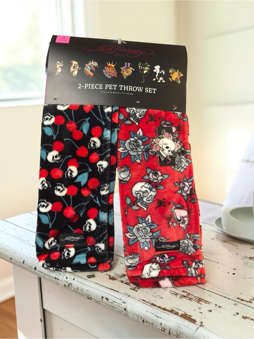 Ed Hardy Pet 2-Piece Throw Blanket Set Skulls Roses Cherries 27x44